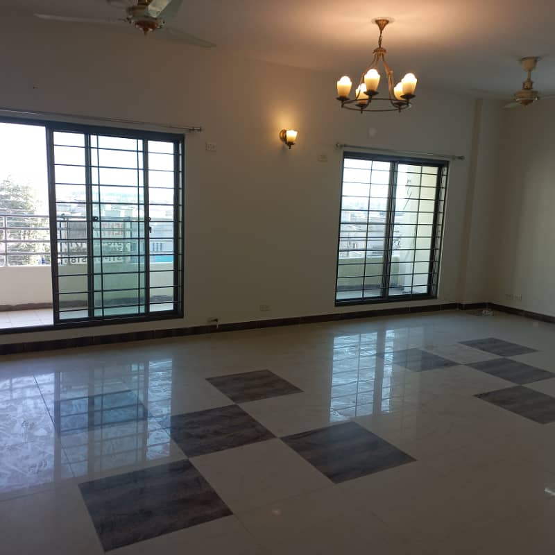 4-Bedroom Flat For Rent In Sector B Askari 11 Lahore 6