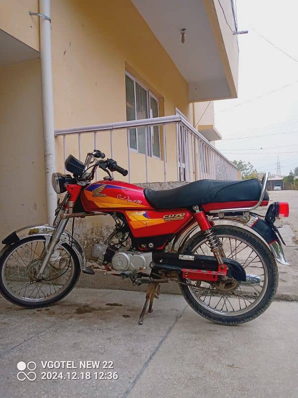 Honda CD 70 FOR SALE IN GOOD CONDITION AND NEGOTIABLE PRICE 0