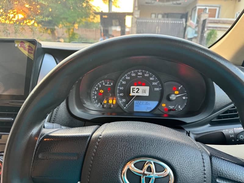 Toyota Yaris 2021 5