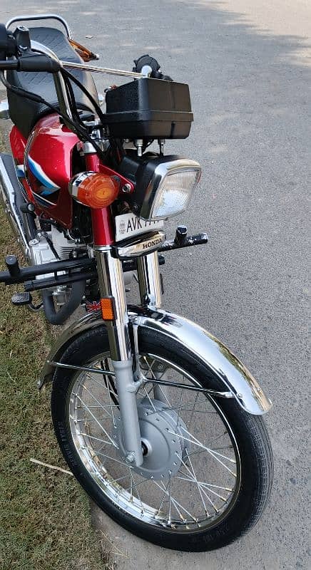 Honda CG 125 in lush condition 3