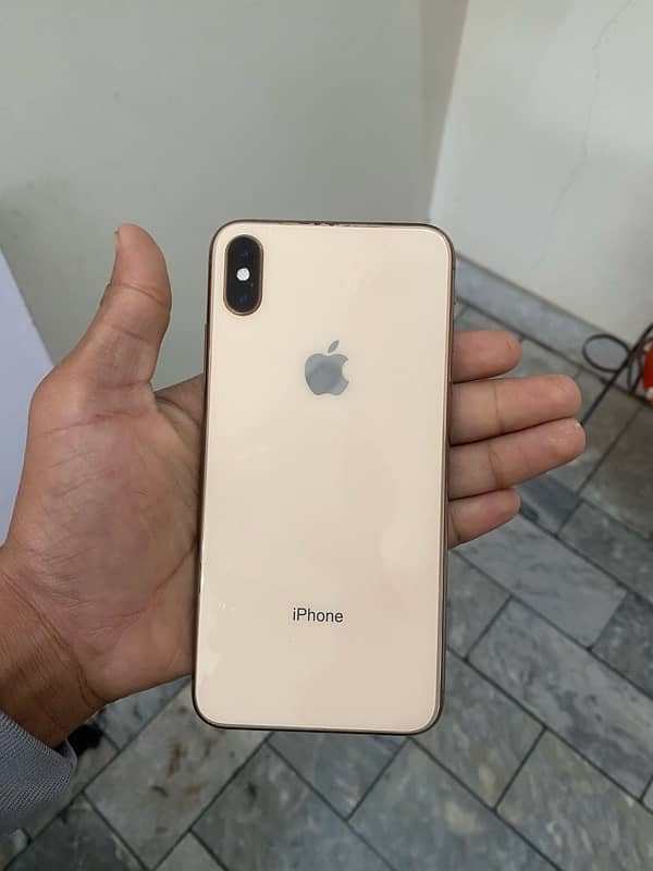 iPhone xsmax 64gb 0