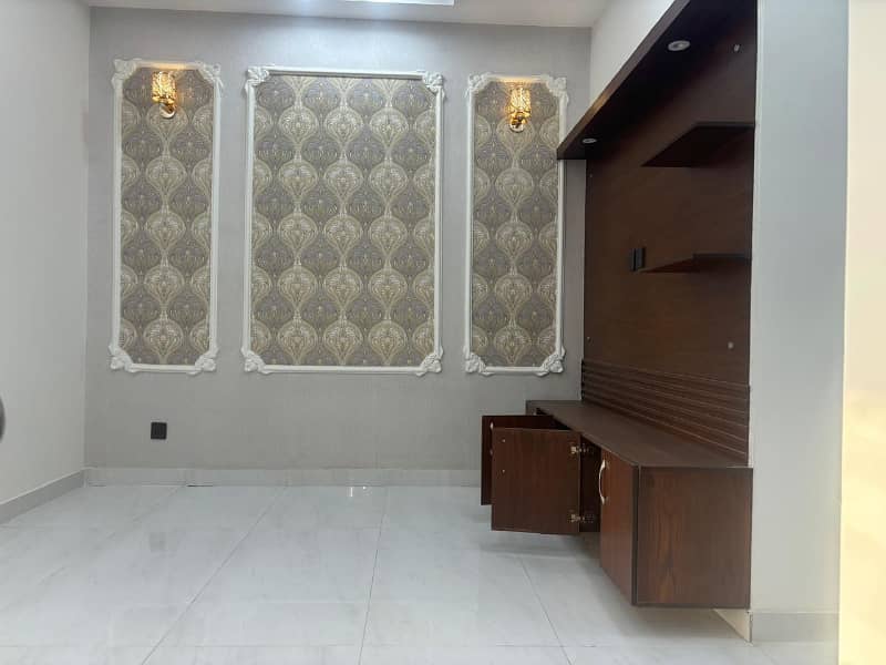 5 MARLA BRAND NEW HOUSE FOR SALE IN DHA 11 RAHBAR PHASE 2 BLOCK F LAHORE 32