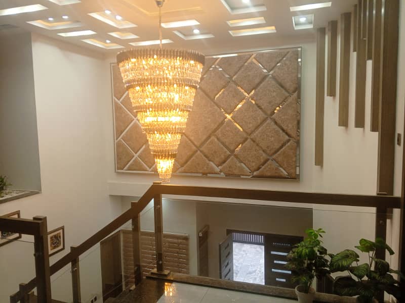 Bahria town Phase 3- 1 kanal Brand New Full Furnished upper portion For Rent 10