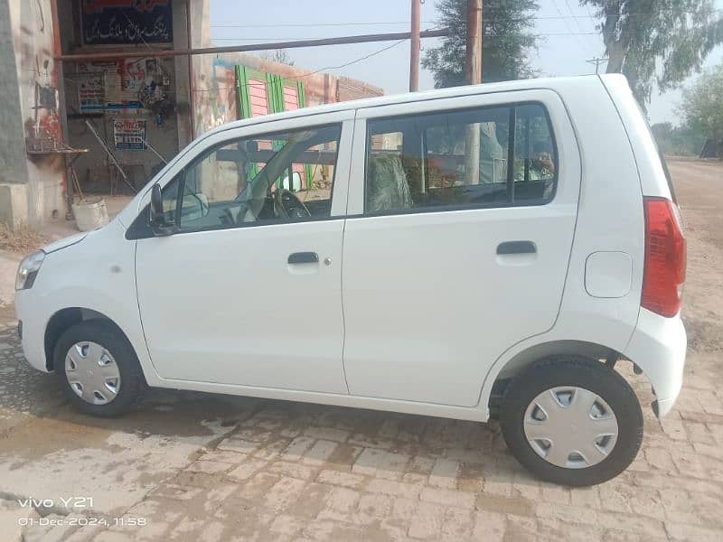 Suzuki Wagon R 2022 1