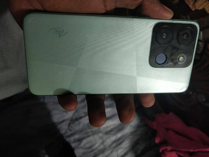 itel a05s 4/64 for sale 10/10 condition 8 month warranty 1