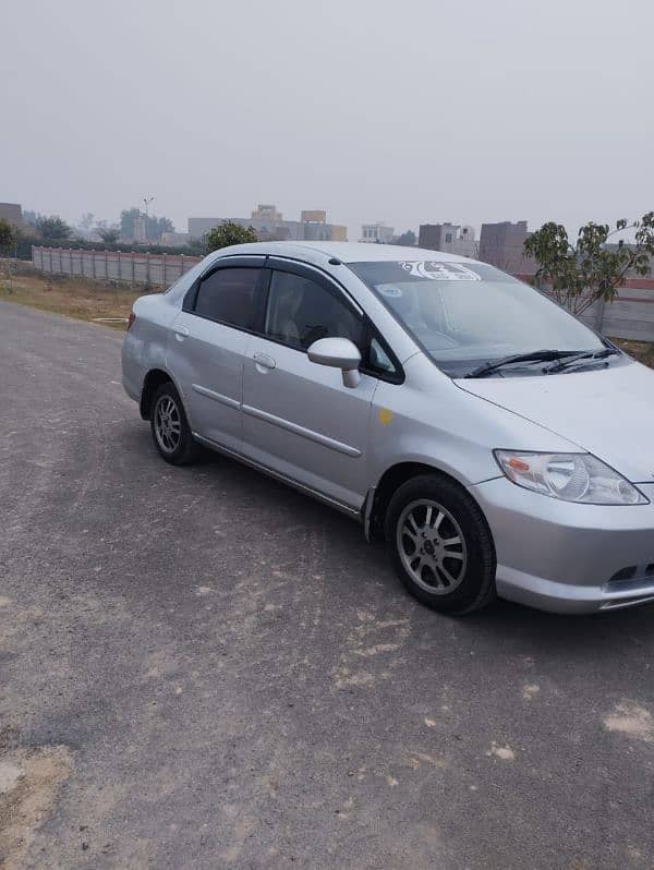 Honda City IDSI 2004 Home uesd 8