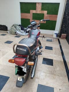 United 70 cc bike for sale