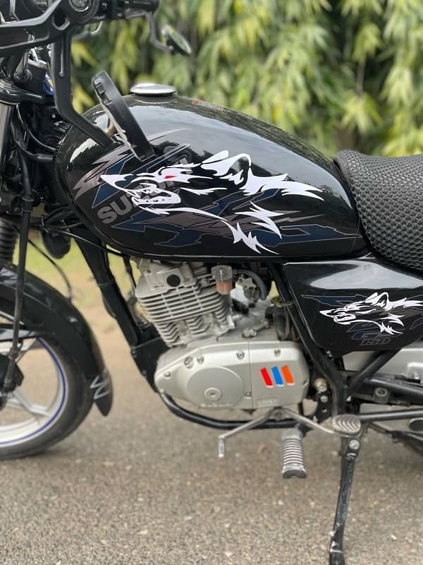 Suzuki GS 150 SE 2022 Model 3