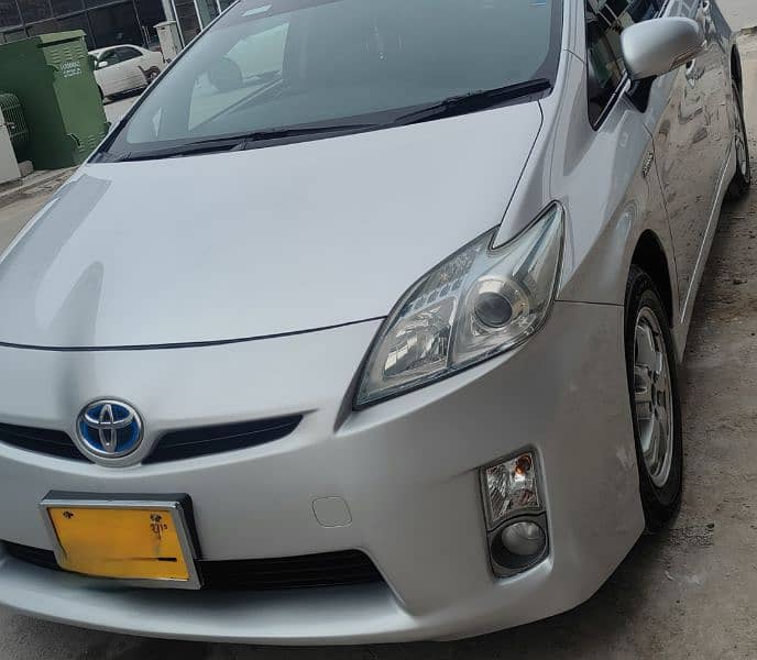 Toyota Prius 2011-2015 Registration 1