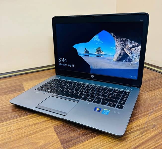 Hp elitebook 840 g2 i5 5th generation 6