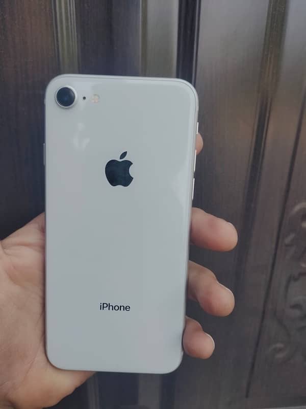 iPhone 8 pta 64 0