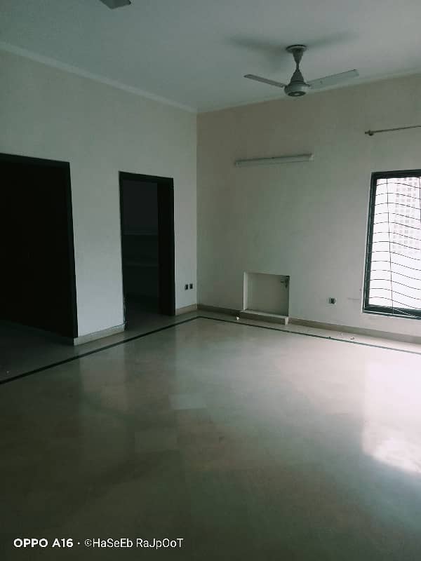 1 Kanal Upper Portion Available For Rent In Main Cantt. 2