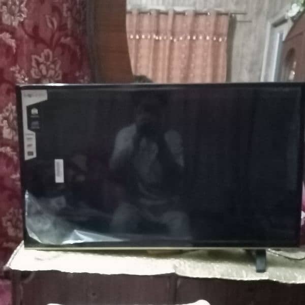 32 inch Android Smart LED For sale. . . 5