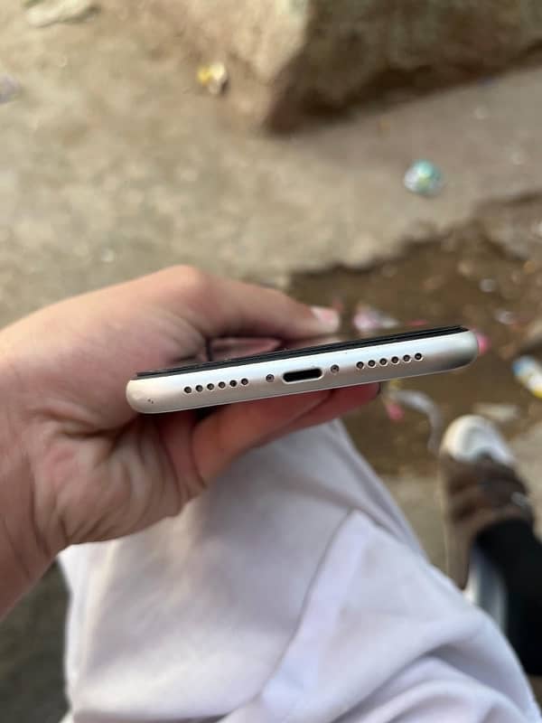 iPhone 11 exchange be Howe gai ga uper mobel se 6