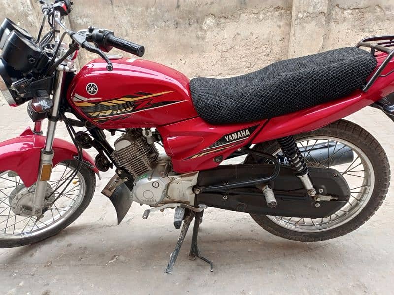 Yamaha yb 125Z 1