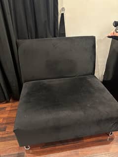 Black velvet sofa (Single Sofa)