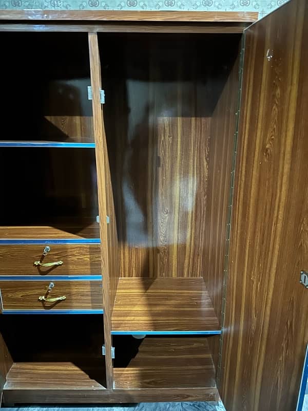 2 door wardrobe big size. 1