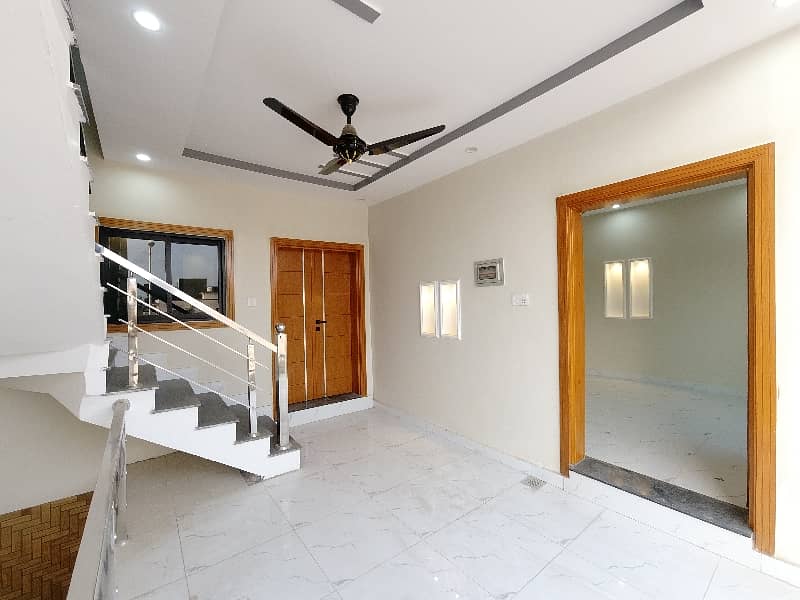 Brand New 5 Marla Double Storey House Located at 60 feet wide Road of FMC Adjacent to B-17 12