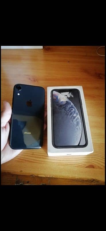 IPhone XR Non PTA 2