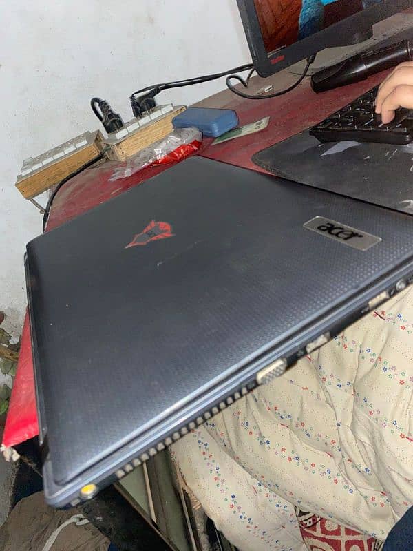 Core I3 Acer Laptop 3