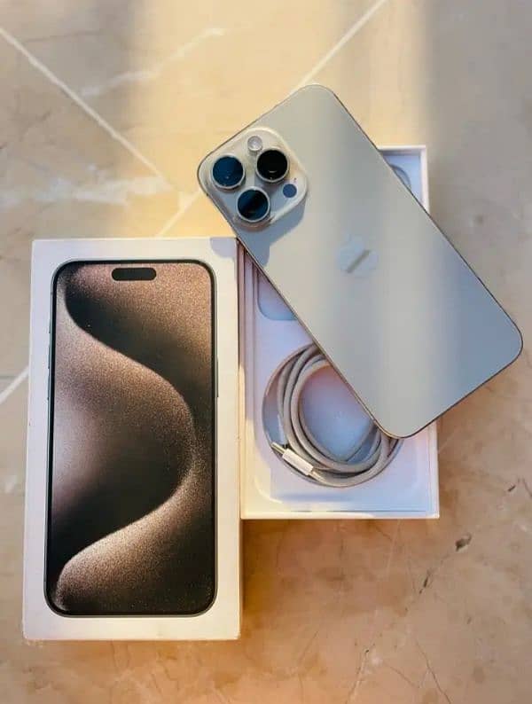 i Phone 8plus, 11,12,13,14,15 pro max on instalment Whatsap 3062623924 18