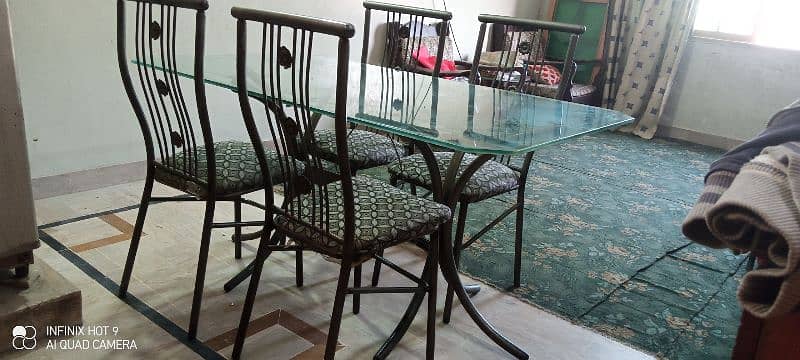 Dining table with 4 chairs urgent sale 1