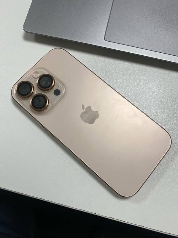 iphone 16 pro 1