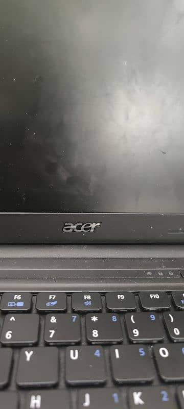 Acer aspire 1