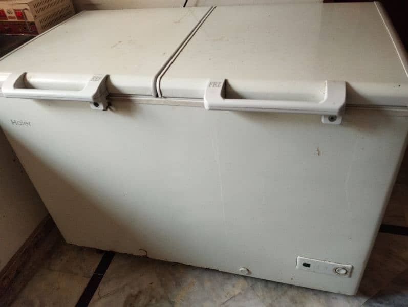 Haier dee freezer for sale original ha 1 Sal use Kiya Hua Hai 2