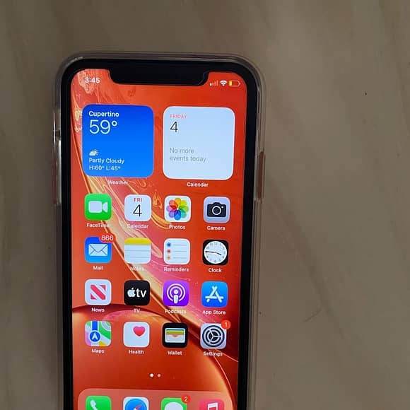 Apple iPhone XR 1