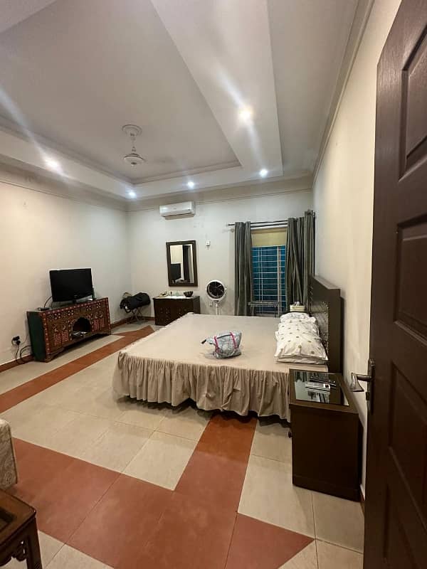 1 Kanal Luxury Slightly Used House For Sale Hundred Percent 9