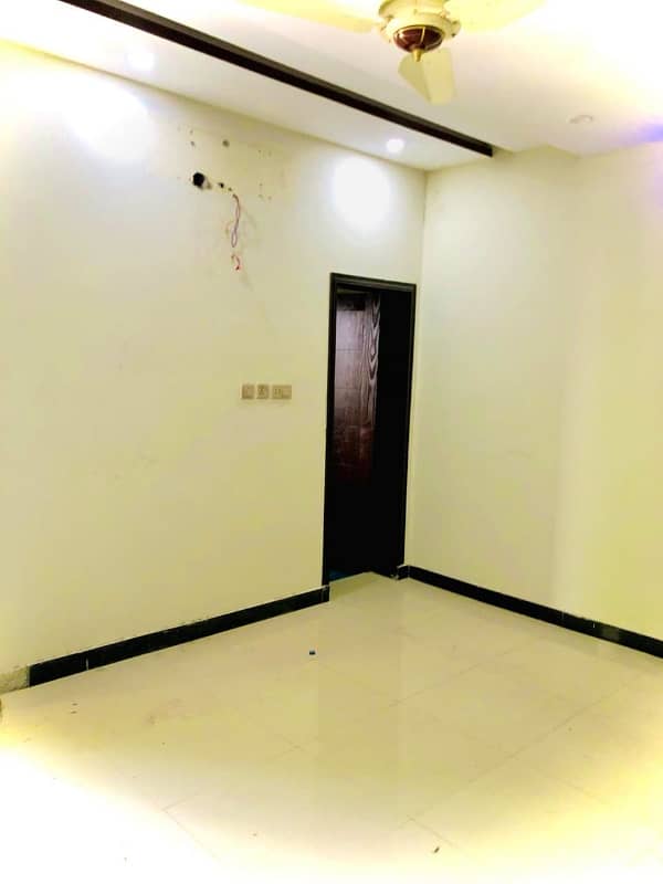 10 Marla Upper Portion Available For Rent 5