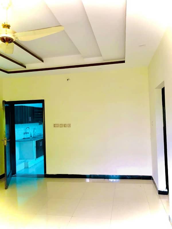 10 Marla Upper Portion Available For Rent 7