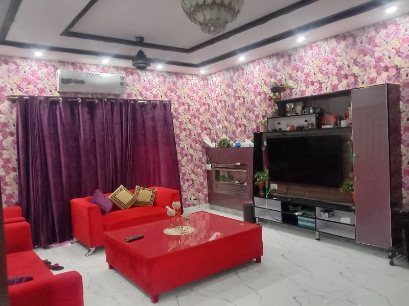 One Kanal Beautiful Upper Portion For Rent Hundred Percent Original Pics 0