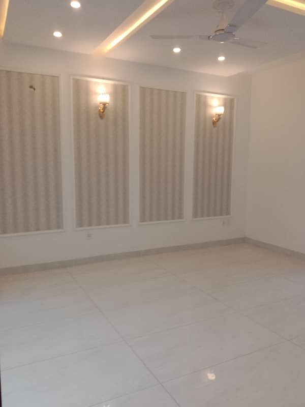 Brand New Corner Kanal Portion Available For Rent Lower Lock 7