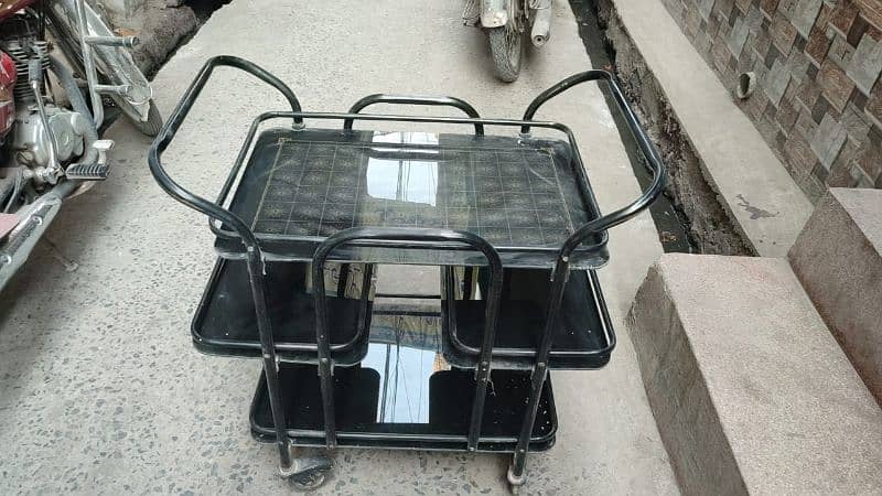 tea trolly 0