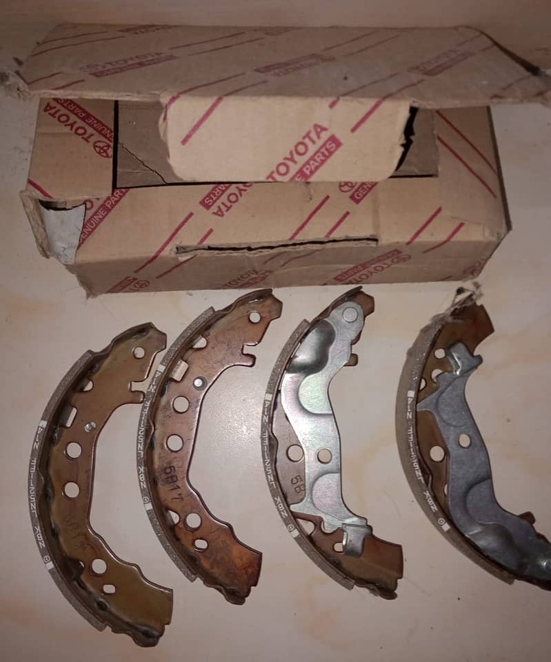 Brake Shoe-Vitz 2013-2017 2