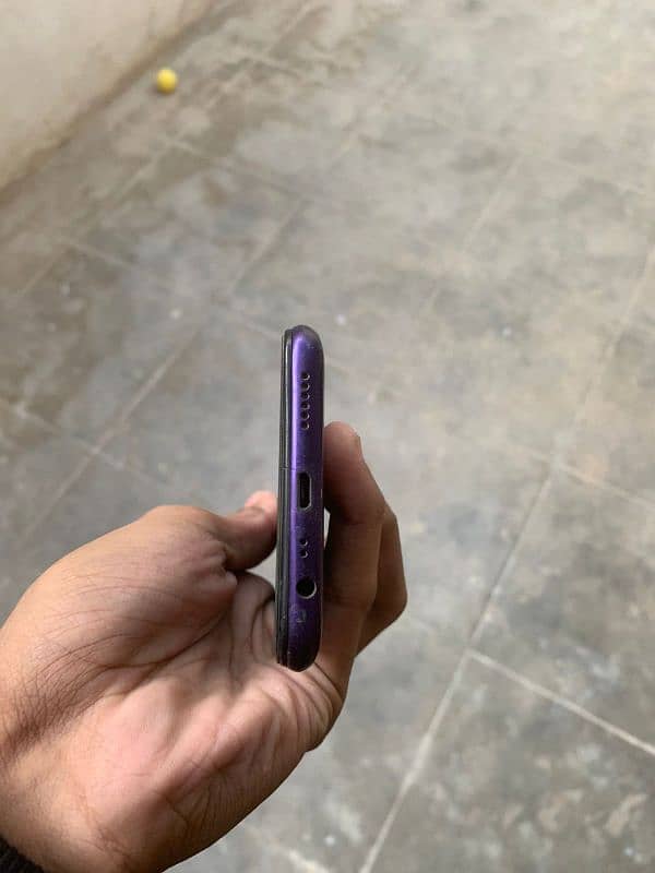 realme 5 official pta approved 4