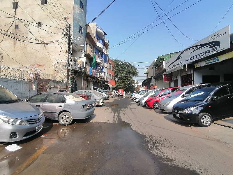 240 Square Yards Lower Portion for sale in Gulshan-e-Iqbal Town 2