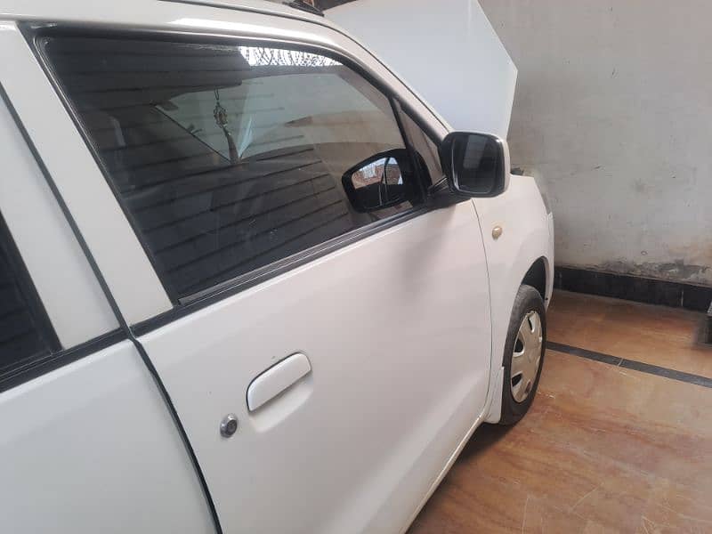 Suzuki Wagon R 2015 1