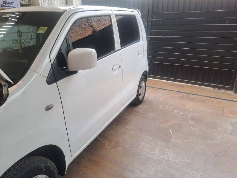 Suzuki Wagon R 2015 6