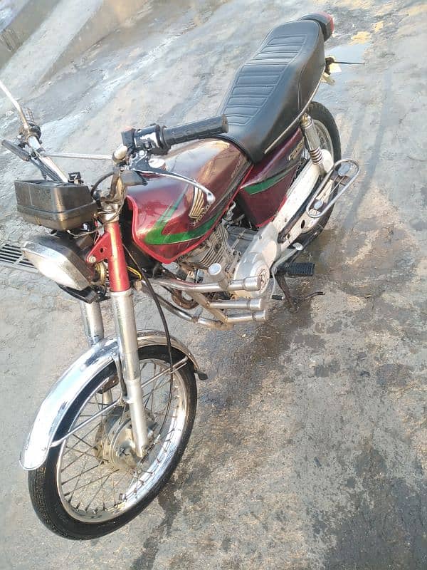 Honda CG125 2013 Model 2