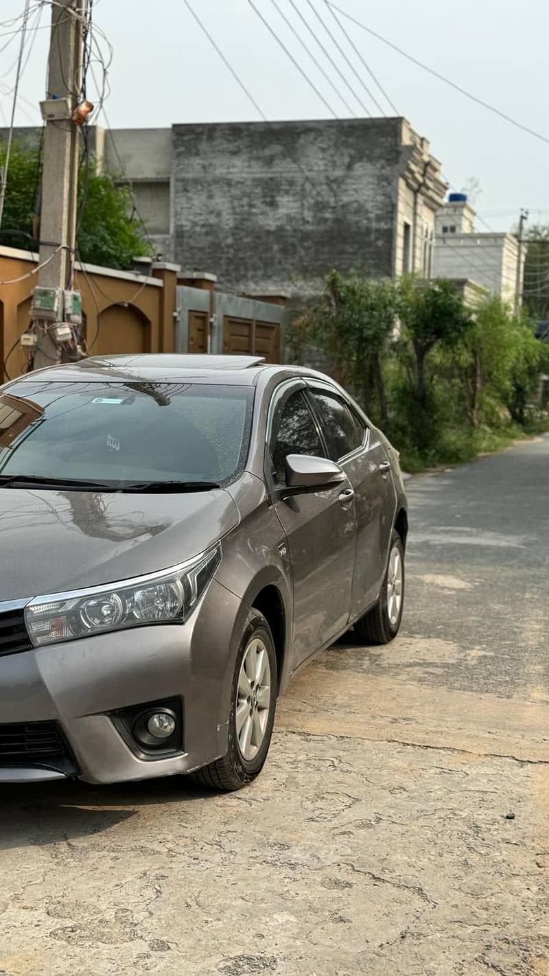 Toyota Altis Grande 2015 10