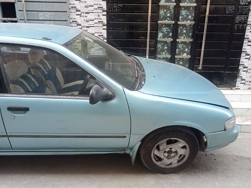 Nissan Sunny 1998 13