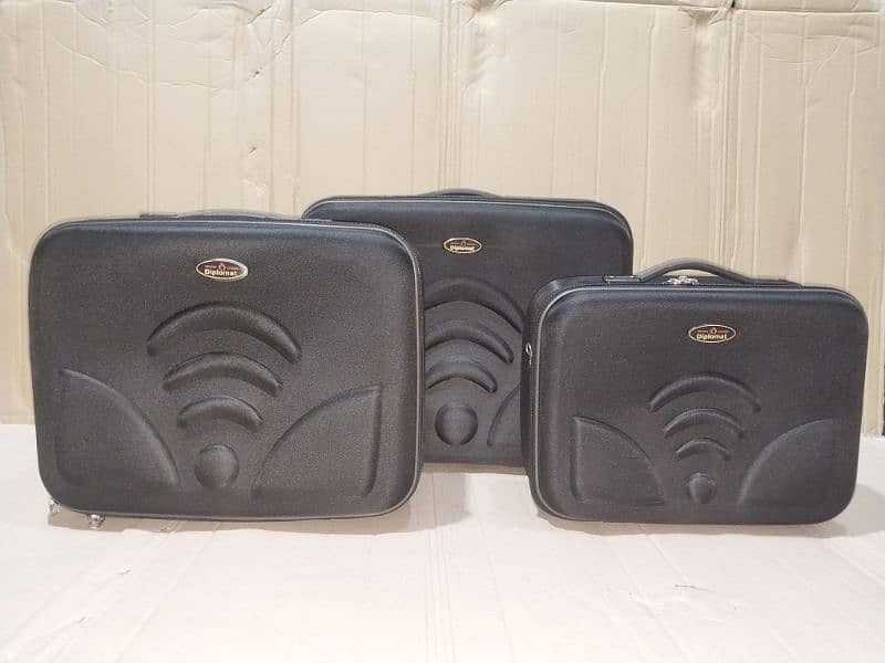 3 pcs hand cary bags for travelling storing or laptop 3