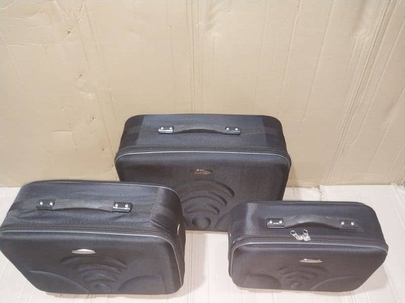 3 pcs hand cary bags for travelling storing or laptop 4