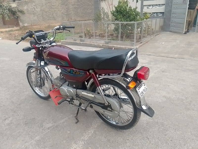 Honda CD 70 model 2023/24 03007242969 5