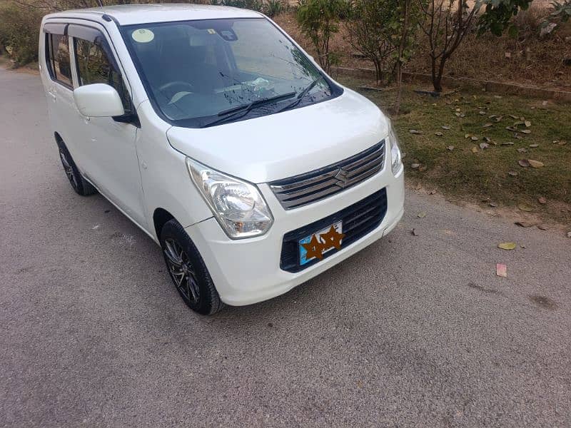 Suzuki Wagon R 2014 1