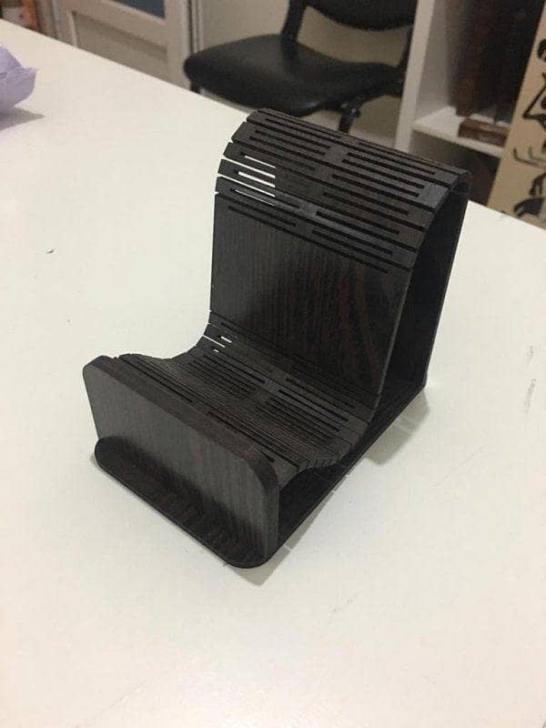 Elegant MDF Mobile Phone Stand 0