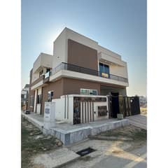 Luxury Corner House For Sale In Faisal Town A Block